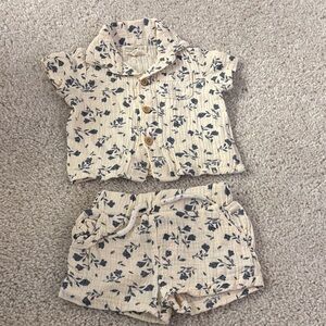 Charming Kids Floral Pajama Set in Cream and Navy